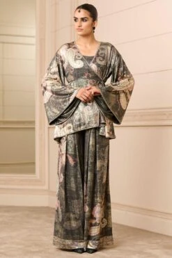 Tarun Tahiliani Black Printed Cape Set