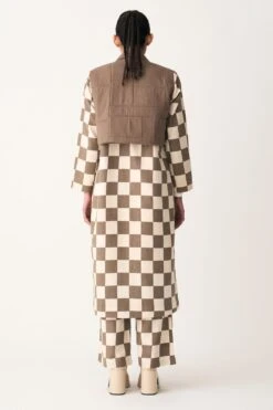 Three Umber Quilted Yoke Trench Overlay -Inca Style Shop 11223te17 3