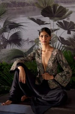 Mrunalini Rao Black Hand Embroidered Jacket Set -Inca Style Shop 140723mr03 4