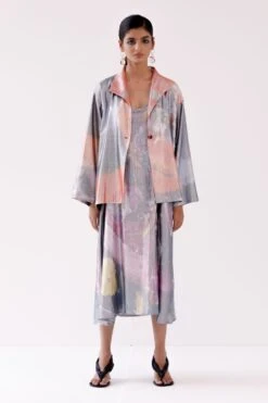 YAVI Julia Abstract Printed Jacket