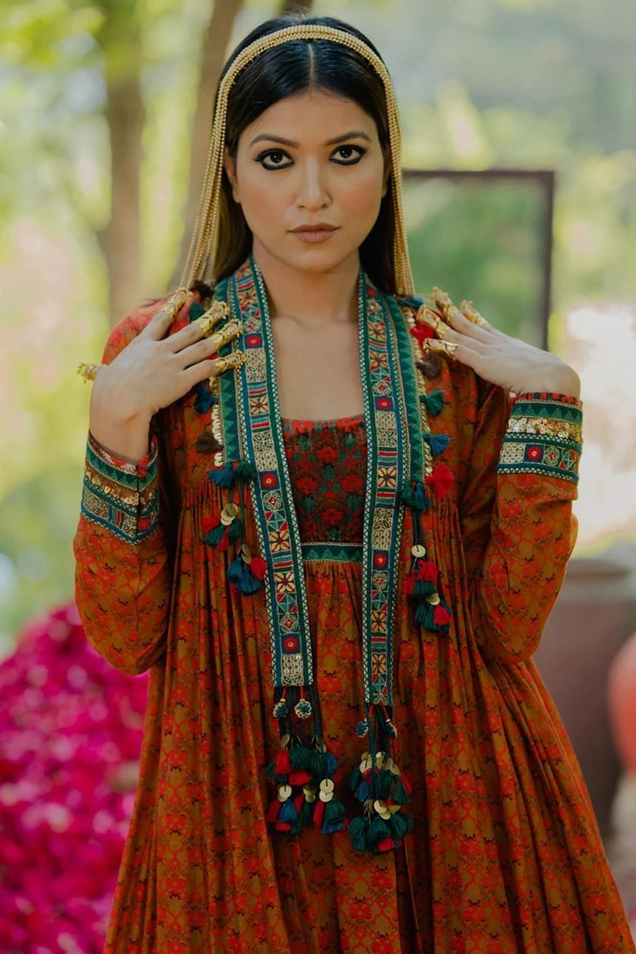 Pooja Keyur Mustard Aari Embroidered Overlay 4 Pooja Keyur Mustard Aari Embroidered Overlay - Image 4