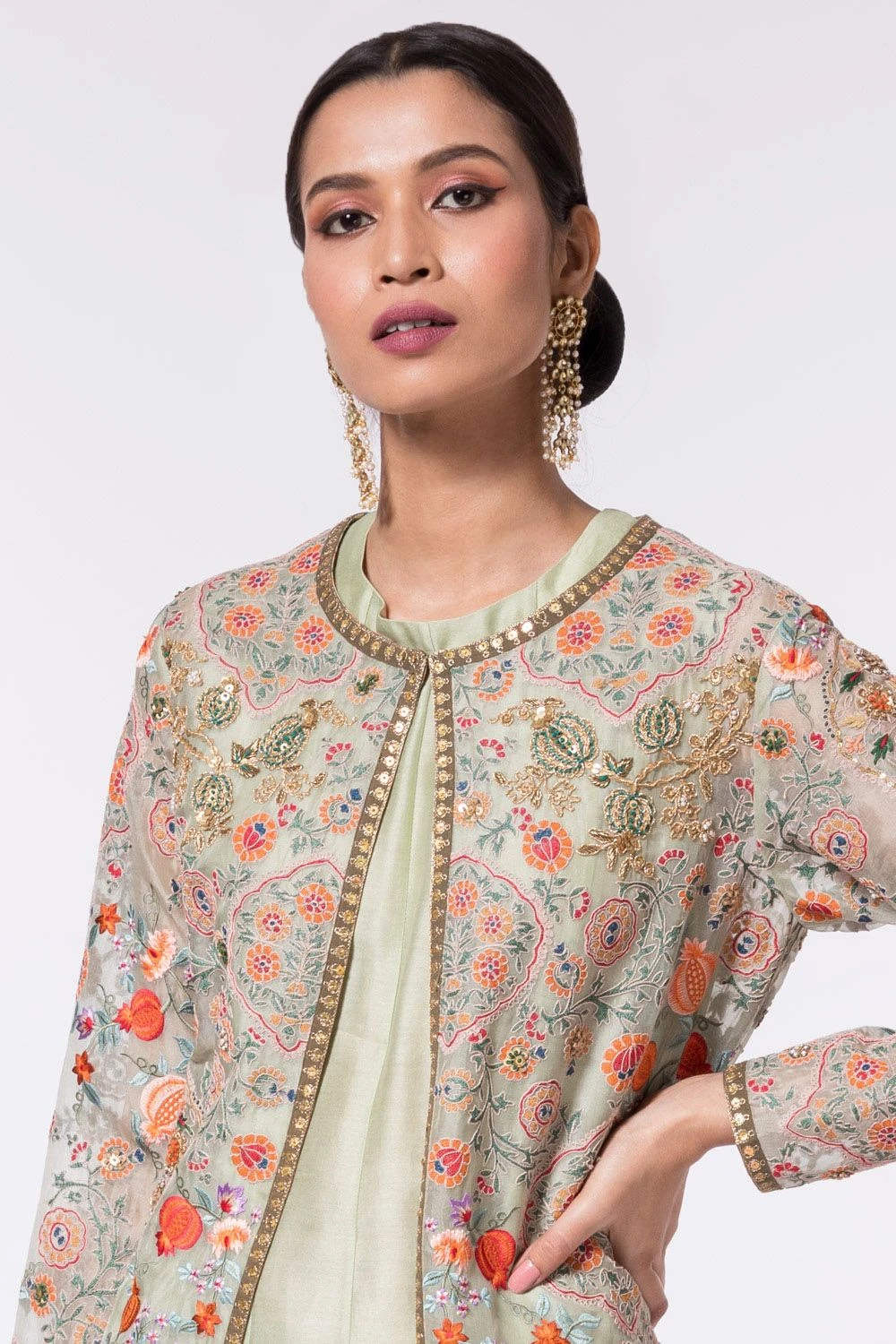 Debyani Pastel Green Embroidered Jacket Set 4 Debyani Pastel Green Embroidered Jacket Set - Image 4