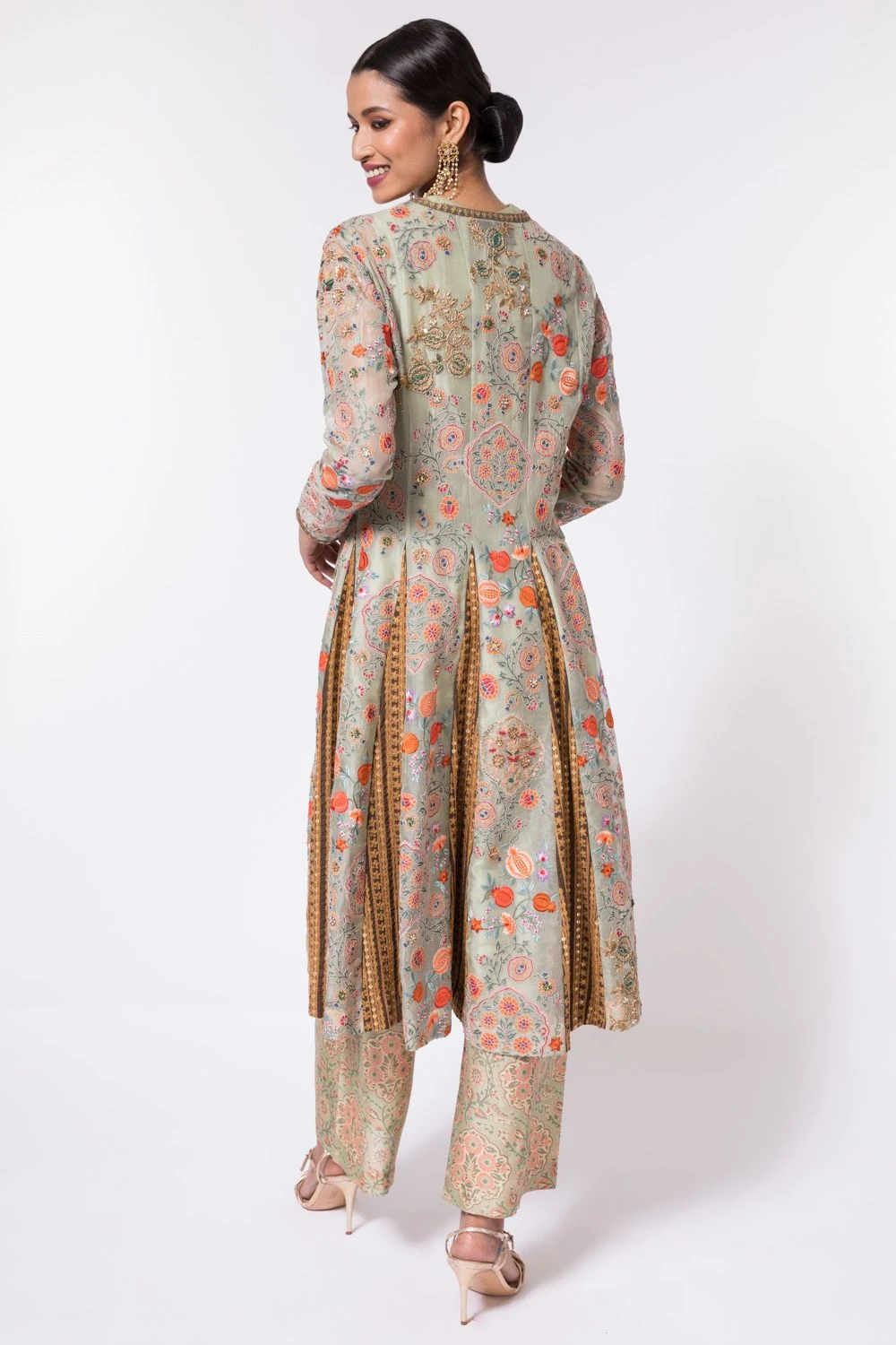 Debyani Pastel Green Embroidered Jacket Set 5 Debyani Pastel Green Embroidered Jacket Set - Image 5