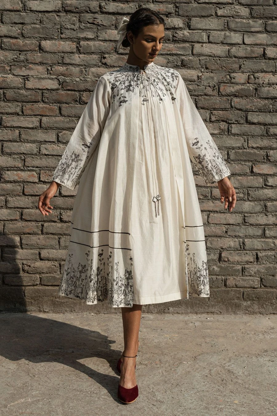 Ahmev Leihani Raglan Sleeve Overlay 1 Ahmev Leihani Raglan Sleeve Overlay