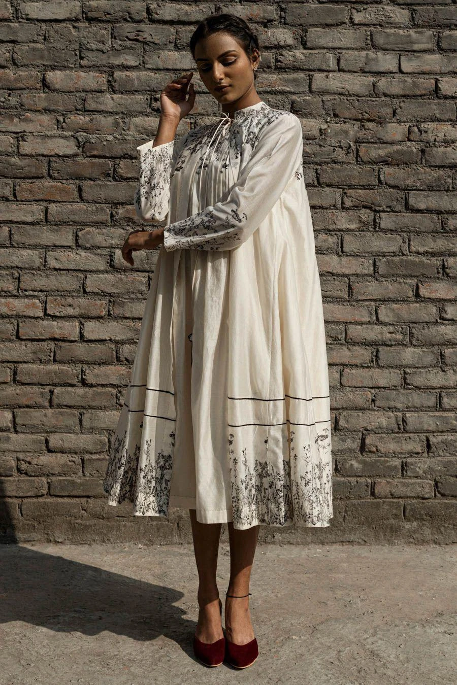 Ahmev Leihani Raglan Sleeve Overlay 2 Ahmev Leihani Raglan Sleeve Overlay - Image 2