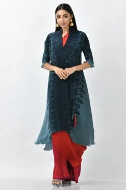 Kiran Uttam Ghosh Blue Shaded Batik Wrap
