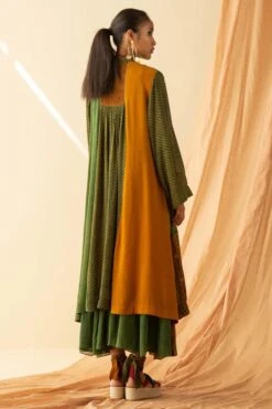 Sunira Designs Ajrakh Overlay With A Paisley Embroidered Collar -Inca Style Shop ss2118 6